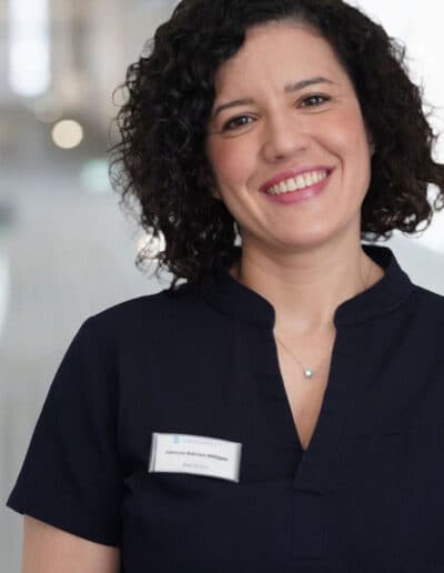 Janisse Adrian-Hilliges, Spezialistin Parodontologie & Prothetik bei Densante Zehlendorf