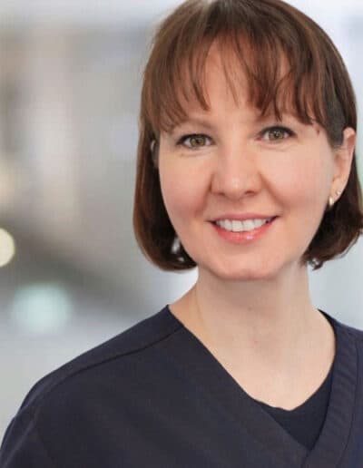Dr. Sophia Terebesi, Fachzahnärztin Oralchirurgie bei Densante Reinickendorf