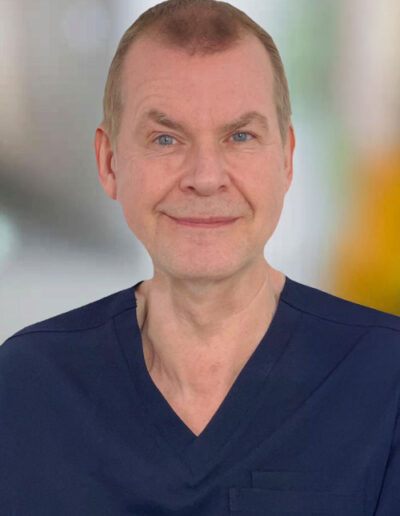 Dr. Frank Michels